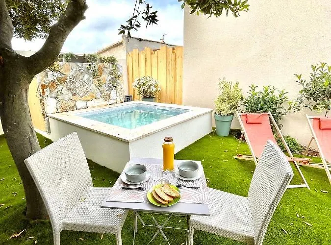 Piscine Balneo Chauffee Ferienhaus Sérignan